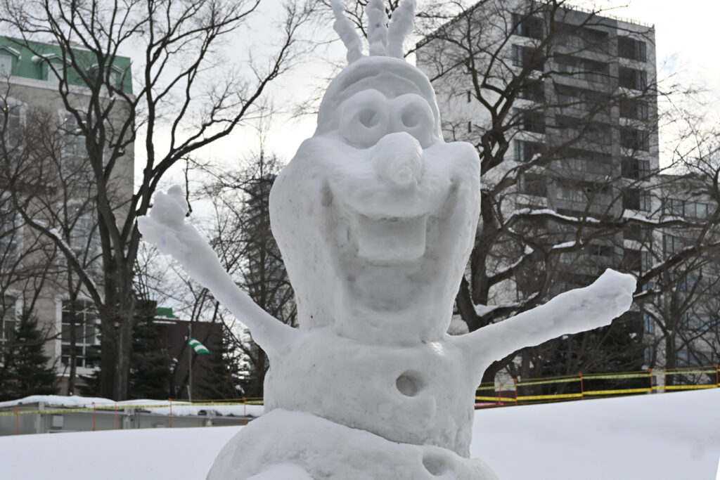オラフ