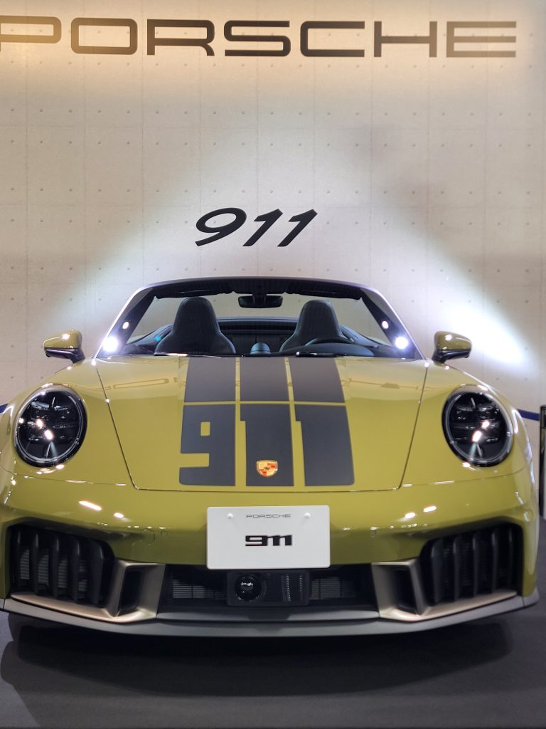 ポルシェ 911