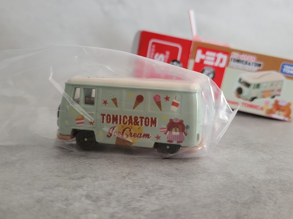 ドリームトミカ「TOMICA & TOM アイスクリームワゴン」