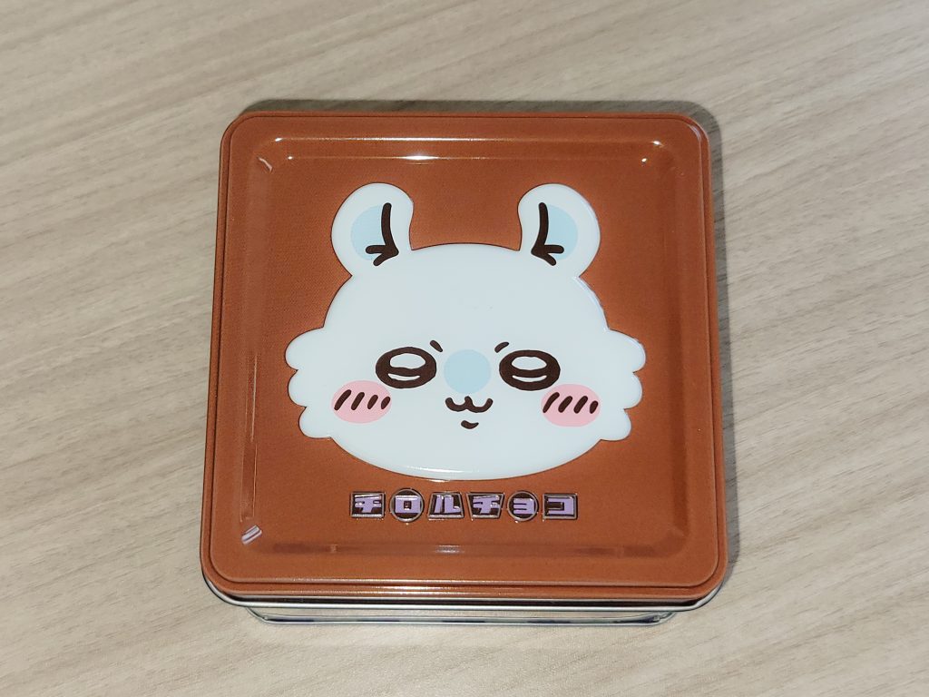 ちいかわ　チロルチョコ缶